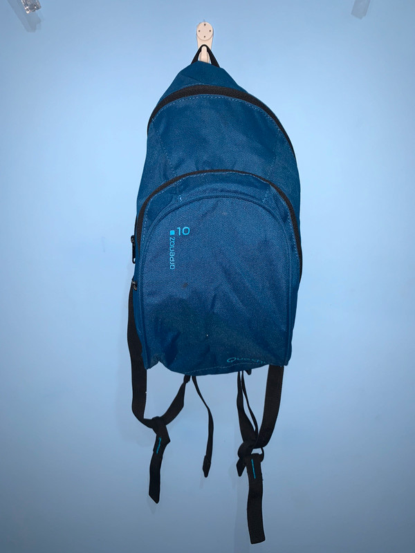 decathlon-mochila-quechua-416pnx-1.jpg