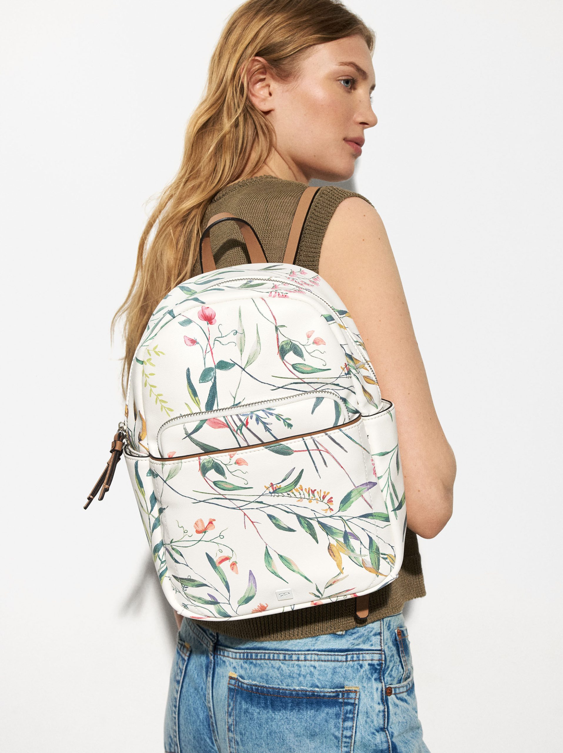 mochilas-mujer-parfois-876ycp-1.jpg
